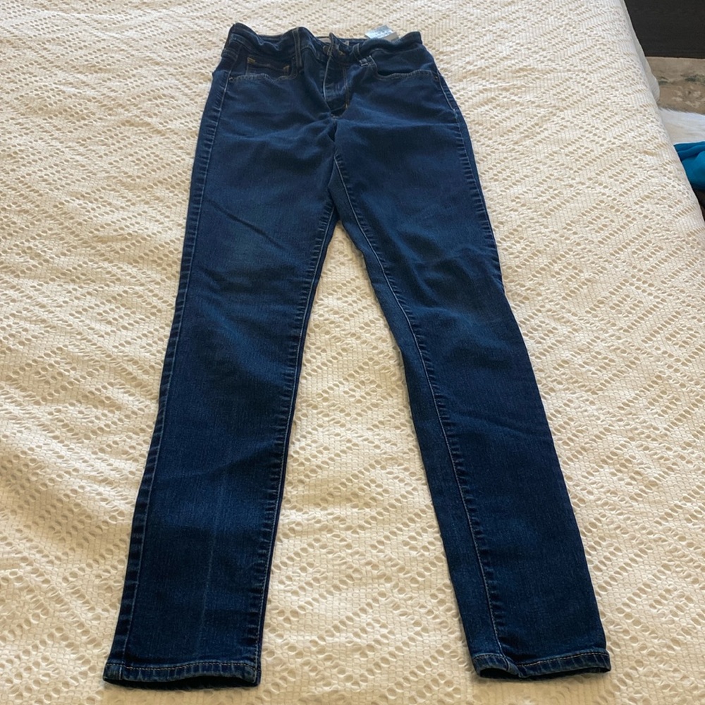 LEVI’S 721 High Rise Skinny Jeans